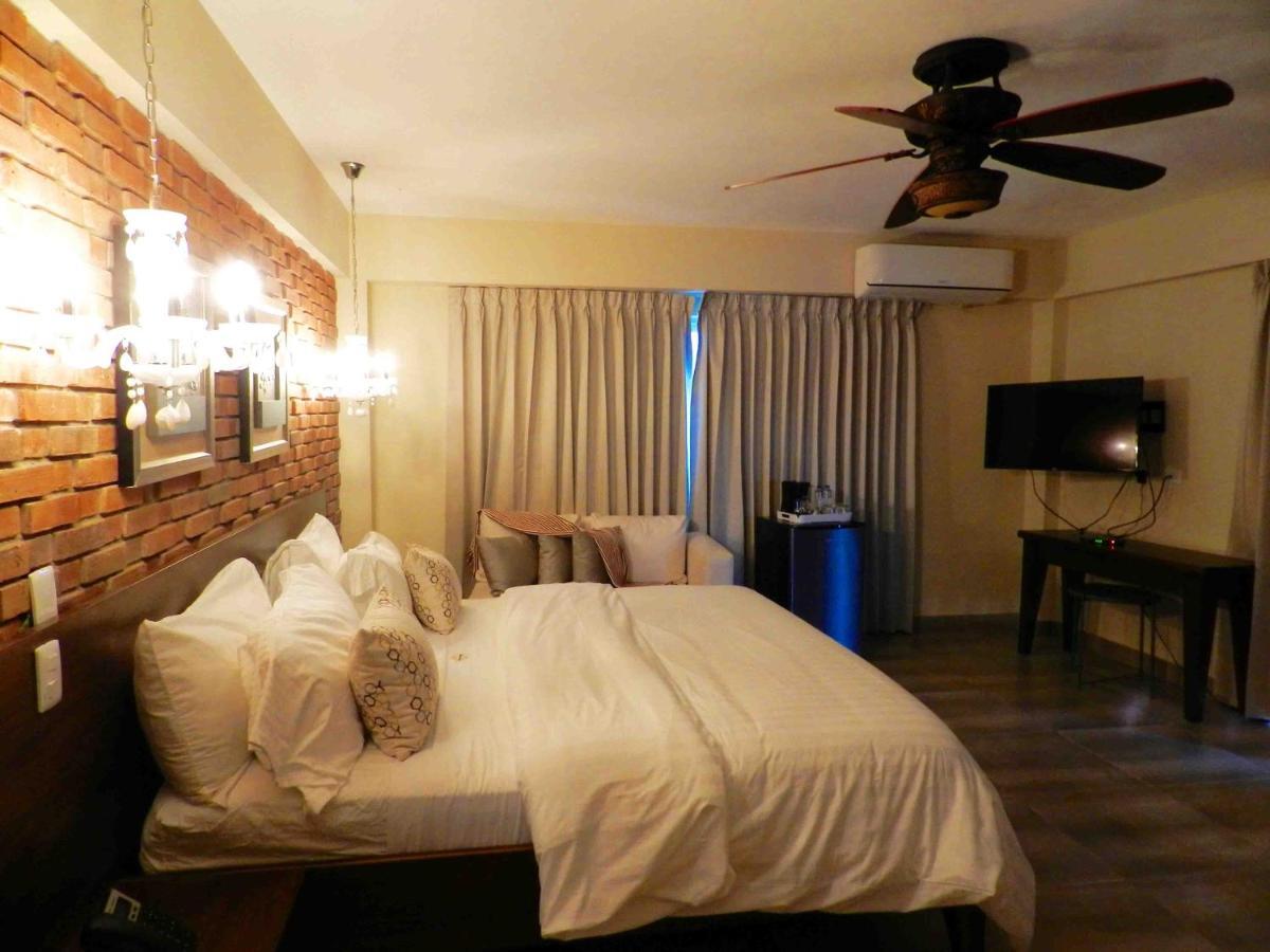 Mon Hotel Boutique 孔斯坦萨 外观 照片